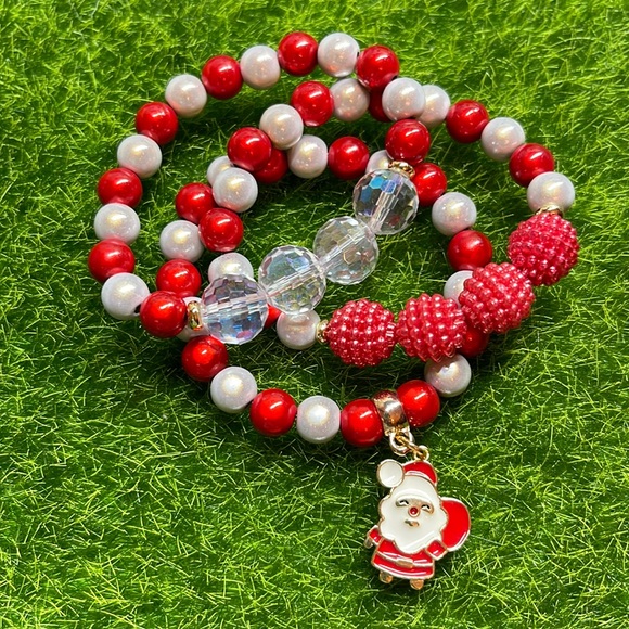 Beadinlove Other - Santa 🎅🏻 Beaded Bracelets Set